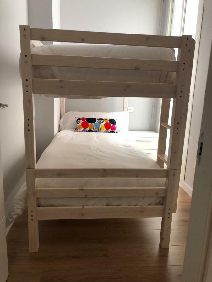 Apartaments L'Ametller Сервера Екстер'єр фото